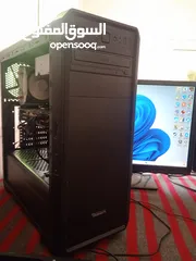  10 كمبيوتر جيمينج للبيع بحاله ممتازة