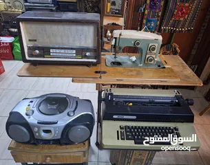  2 راديو قديم وطابعه