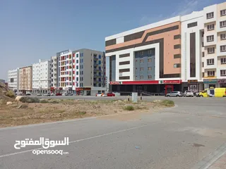  1 ارض سكني تجاري للبيع مباشره من المالك في بوشر قريب مسجد الامين