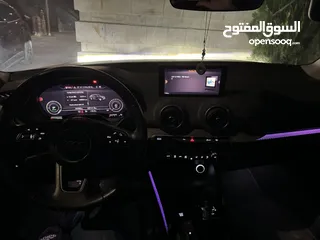  4 Audi Q2L 2021