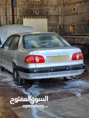  4 تويوتا كورولا 2001