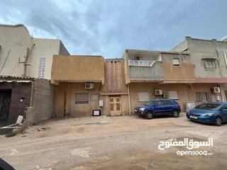  4 عقار سكني إستثماري للبيع\متفرع من شارع طرابلس