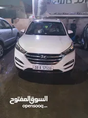  4 هيونداي توكسان