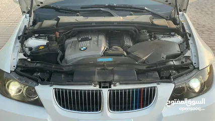  6 BMW 330 i  V6  only 68000 k.m وارد اليابان