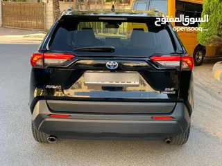 15 تيوتا رافور هايبرد 2023 xle لون اسود ملوكي جمرك اليوم اعلى صنف