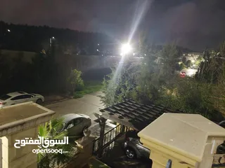  13 للبيع فيلا شبه قصر في اجمل مواقع دابوق الهادئه 1050 م