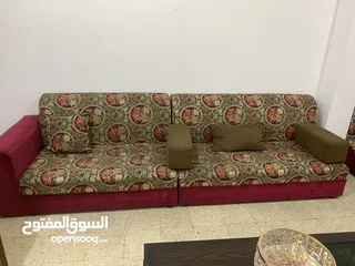  3 كنب خليجي بحاله جيده جدا