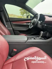  18 Mazda 3 SkyActive lady Driving