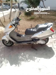  2 هوندا مديل 2004  قوه المحرك 125cc مشيله.