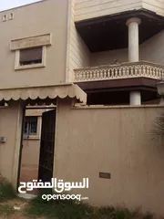  2 منزل دورين السراج شارع الاسلاك