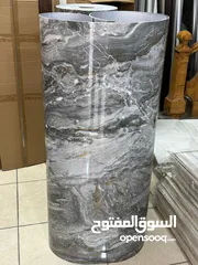  2 رولات بديل الرخام لاصق منو وفيه نوع اول ممتاز