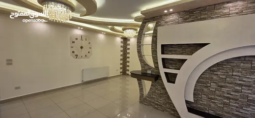  4 للبيع...شقة طابقية اربع غرف نوم في طبربور بسعر مميز جدا