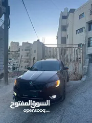  3 سكودا سوبير 2012 فل الفل للبيع فتحه سقف كراسي كهرباء برادي خلفيه لدات اماميه وخلفيه كشافات زينون.