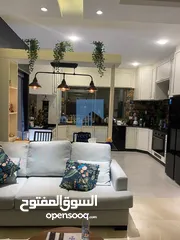  5 شقة مفروشة فاخرة للبيع في أم السماق الشمالي طابق اول 190م تشطيب سوبر ديلوكس