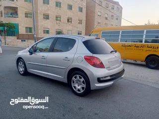  2 بيجو 206جيراوتوماتيك موديل 2011 فحص كامل قاطعه مسافه 110الف فقط