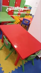  2 تأجير طاولات وكراسي أطفال لأعياد الميلاد  يتوفر لدينا أيضا  ماكينة البوب كورن وستاند الكب كيك المميز
