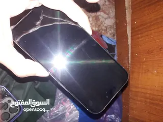  6 iPhone 15 pro   Titanium  مجال بسيط بي