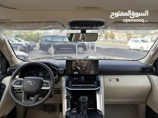  6 Land Cruiser 2024 3500 twin turbo