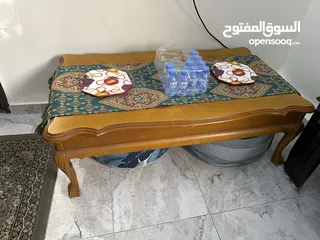  7 طقم كنب مع طاولات للبيع