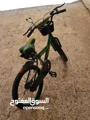  2 بسكليت جنط 20 قسم بالله جبتو قبل يوم بس صغير علي و نوعيه ممتازه ولا مركوب غير مره وحده