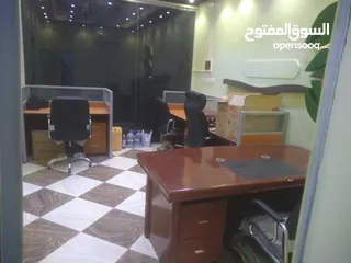  14 محلات مكاتب للإيجار في عدن المنصورة شارع كالتكس على الخط العام