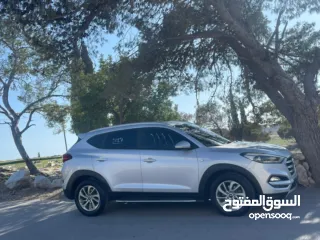  1 جب هونداي توسان 2017 ماتور 2000cc 4x4 ديزل