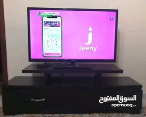  1 طاولة تلفزيون للبيع ،،،