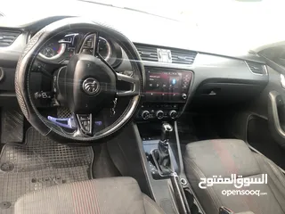  6 سكودا اوكتافيا ستيشن 2018 بحالة ممتازة
