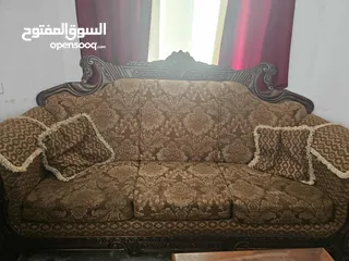  4 طقم صالون كلاسيكي 9 مقاعد