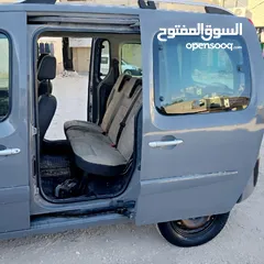  10 رينو كانغوا