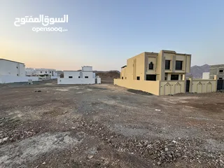  1 ارض سكنية حي الشروق بدبد