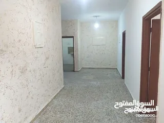  7 شقة للايجار  في حي الرشيد حي جعفر الطيار بجانب مسجد الإسراء