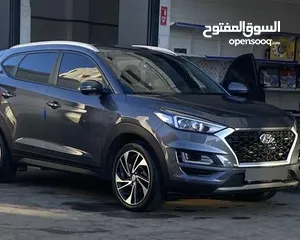  5 هونداي توسان 2019 فل الفل جيب نضيف كل الاضافات ما عدا الفتحة