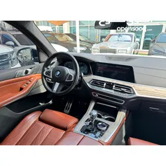  7 BMW X7 M BACKAGE GCC 2020 V8 FULL SERVICE HISTORY UNDER WARRANTY PERFECT CONDITION ORIGINAL PAINT