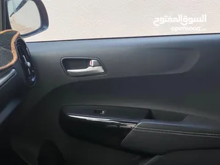  16 كيا مورنيج 2019 الصنف الفل فحص كامل  نخب اول استخدام شخصي