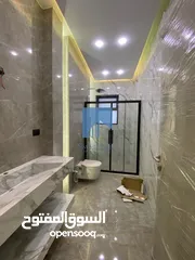  3 شقة أرضية فاخرة للبيع في الدوار السابع  - بالقرب من كوزمو 285م مع ترسات 150م تشطيب سوبر ديلوكس