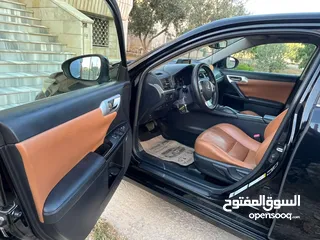  20 Lexus CT موديل 2011