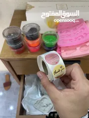  6 قوالب شمع والوان شمع ومسلتزمات للشمع تشكيلة كبيرة