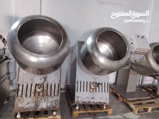 1 طاسات تلبيس فستق مياسي او سكاكر للبيع