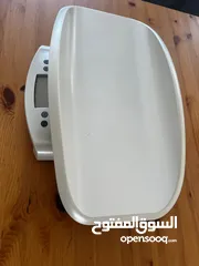  2 ميزان بيبي اطفال رقمي ديجتال من سيكا ceca يزن حتا 20كيلو صنع المانيا بحال الجديد استعمل كم مره فقط