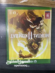  1 شريط مودل كومبت 11  xboxمستعمل اقل من اسبوع داخله كود يعطيك شخصية نادر و لبس له الكود ما استعملته