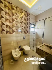  9 شقة فاخرة - خلدا - 4نوم 2ماستر - 245م - بإطلالــــه مميزة - منطقة هادئة ومميزة
