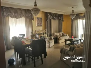  11 في أهدا مناطق ضاحية الرشيد شقة طابق ثاني 197م بإطلالة مميزة وتشطيبات راقية/ ref 9028