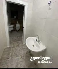  8 شقة طابقية - خلدا - 3نوم 1ماستر - 220م