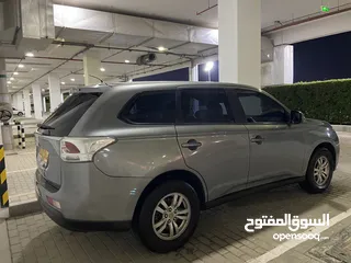  3 Mitsubishisi Outlander 2014 for sale