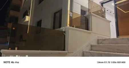  17 سوكريت زجاج اربد *حجير* سوكريت(ITQAN) وستانليس ستيل لكافة أعمال السيكوريت والزجاج وألٱلمنيوم