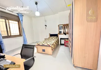  8 شقة بموقع مميز قريب لوسط البلد واسعة للبيع في عين مصباح  باطلالة مميزة