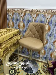  1 كرسي جلد نضيف استعمال قليل كلش