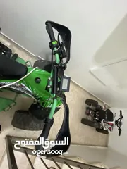  8 تركترون لون اخضر 48 فولت 20 أمبير مستعمل سنة