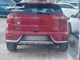  7 كيا نيرو 2018